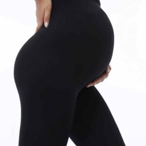 Leggings modeladoras pretas com controle para ajuste fino