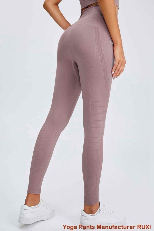 Leggings com elevação de bumbum e detalhe de costura RUXI