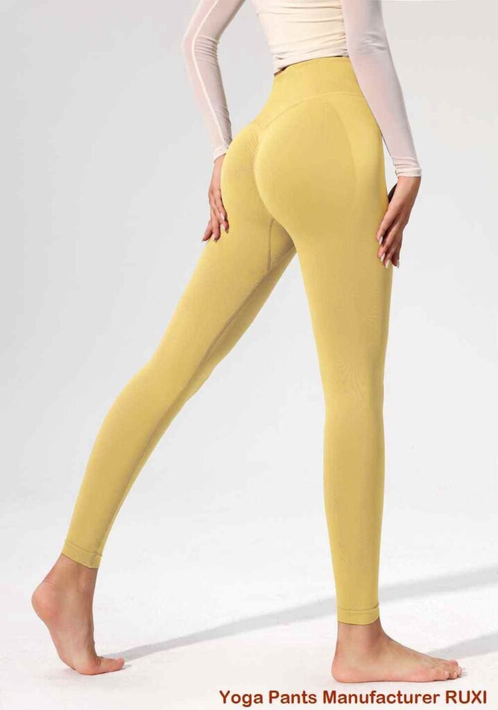 Shorts de ciclismo preto canelado para conforto ativo RUXI